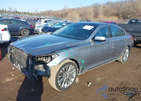 2015 Hyundai Genesis 3.8 z USA, uszkodzony, nr VIN KMHGN4JEXFU091597